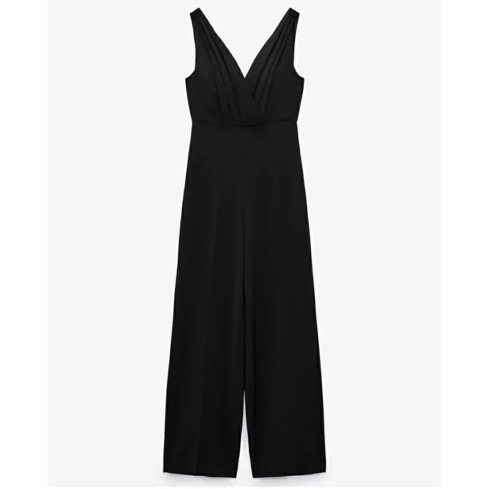 ZARA Sleeveless Pleated Front Wide Leg Jumpsuit in Black | SZ XS